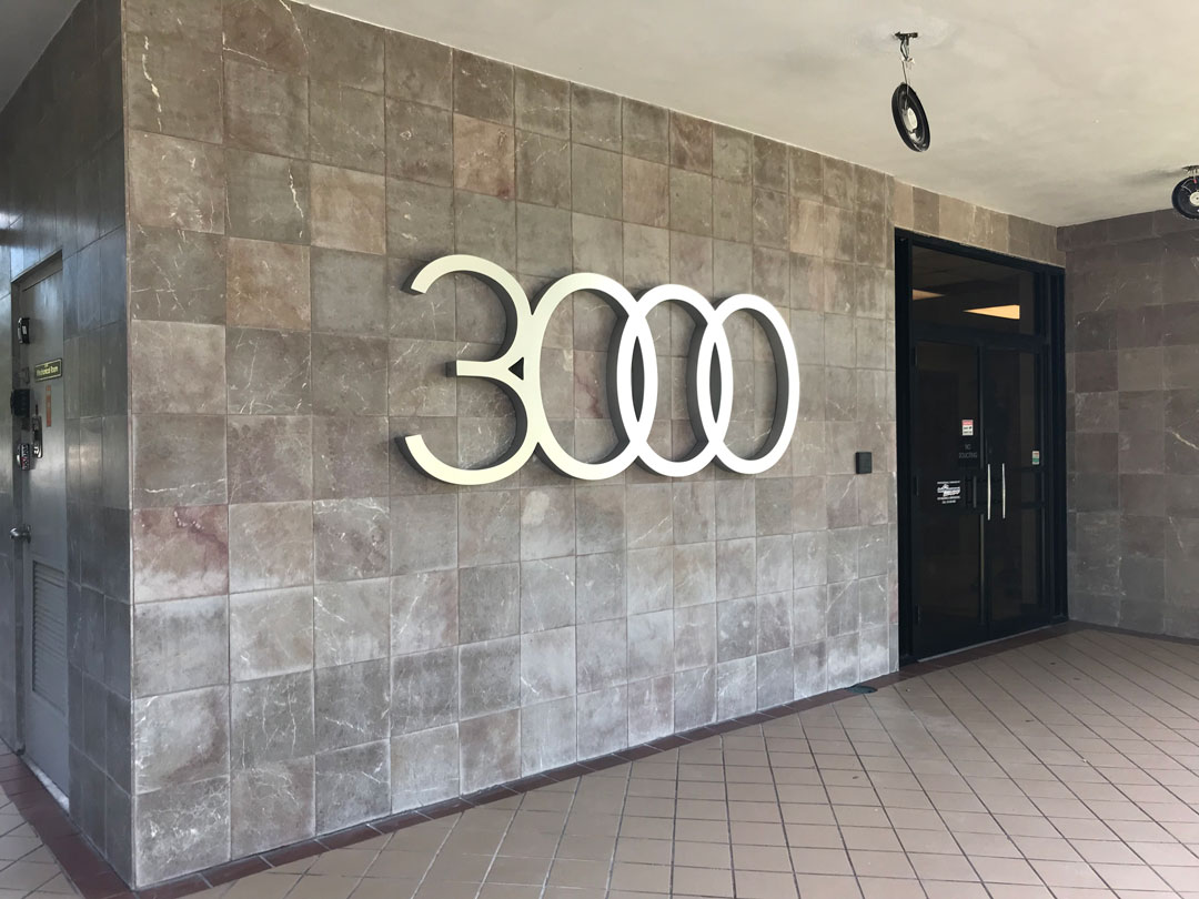 3000 Central, photo 2